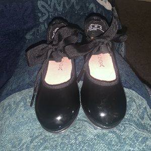 Size 9 tap shoes. Toddler
